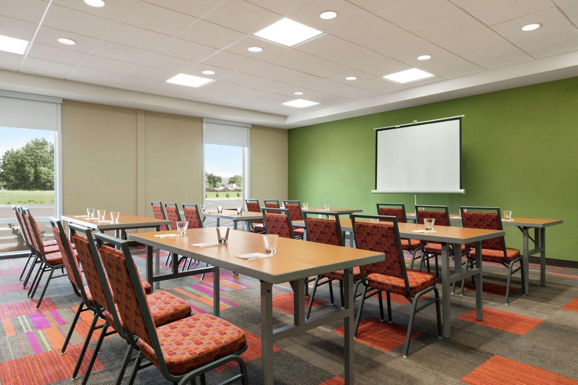Home2 Suites By Hilton Savannah Airport Пуулър Екстериор снимка